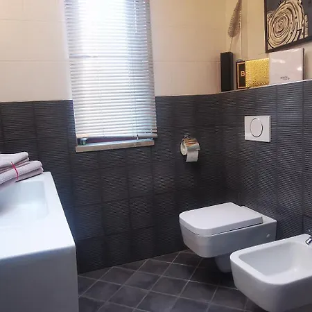 M3 Oasis * Mogyoród