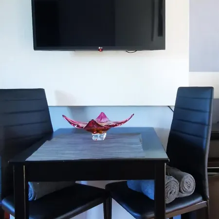 Apartment M3 Oasis Mogyoród